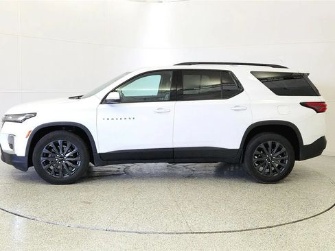 Used 2023 Chevrolet Traverse RS FWD image 4