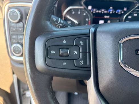 Used 2021 GMC Sierra 1500 Denali w/ Denali Ultimate Package AWD/4WD image 9