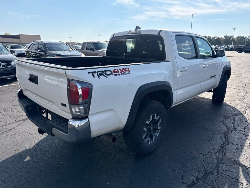 Used 2023 Toyota Tacoma TRD Off-Road AWD/4WD image 5