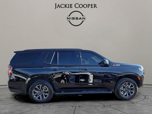 Used 2022 Chevrolet Tahoe Z71 w/ Luxury Package image 6