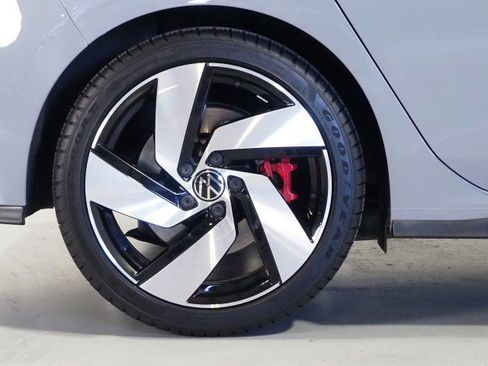 Used 2024 Volkswagen Golf GTI S FWD image 37