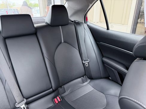 Used 2021 Toyota Camry XSE image 23