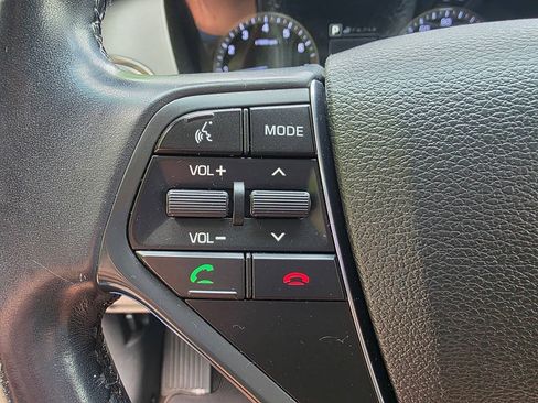 Used 2017 Hyundai Sonata Limited w/ Ultimate Package 04 FWD image 20