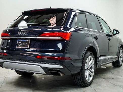Used 2025 Audi Q7 3.0T Premium Plus AWD/4WD image 12