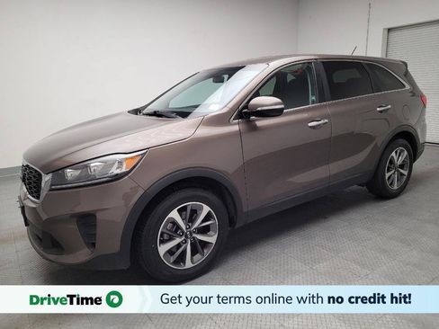 Used 2020 Kia Sorento FWD V6 image 1