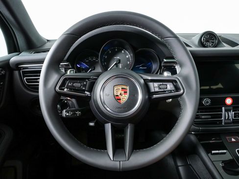 New 2026 Porsche Macan AWD/4WD image 10