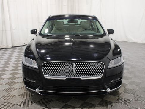Used 2017 Lincoln Continental Select FWD image 36