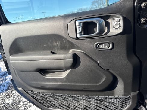 New 2026 Jeep Wrangler Sport AWD/4WD image 15