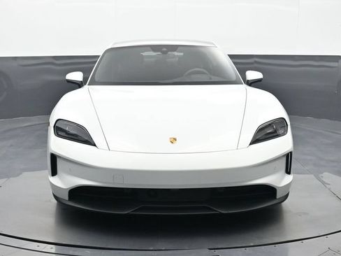 Certified 2025 Porsche Taycan AWD/4WD image 22