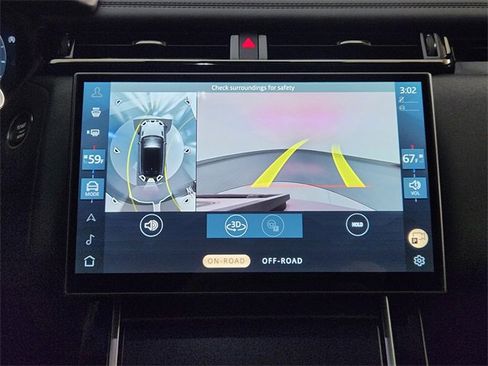 Used 2026 Land Rover Range Rover Velar Dynamic SE image 17