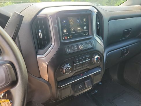 Used 2019 Chevrolet Silverado 1500 Custom Trail Boss w/ Custom Convenience Package AWD/4WD image 22