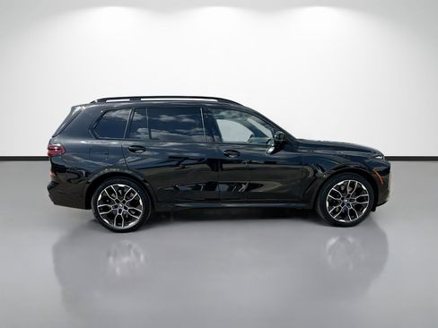 New 2027 BMW X7 M60i AWD/4WD image 2