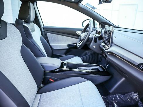 New 2026 Volkswagen ID.4 Pro image 25