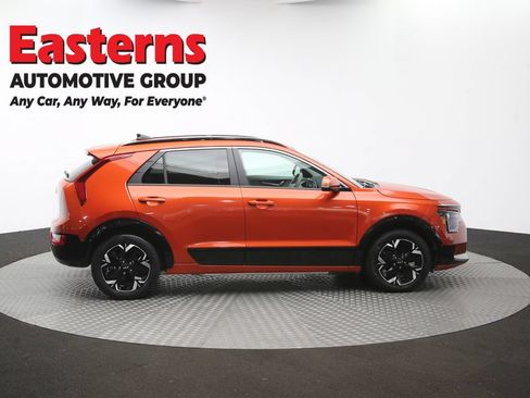 Used 2023 Kia Niro Wind w/ Wind Preserve Package FWD image 43