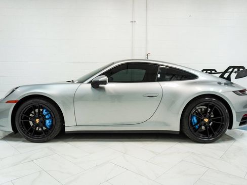 Used 2024 Porsche 911 Carrera RWD image 8
