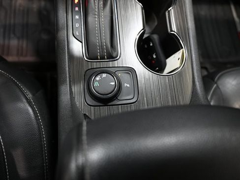 Used 2019 GMC Acadia SLT image 20