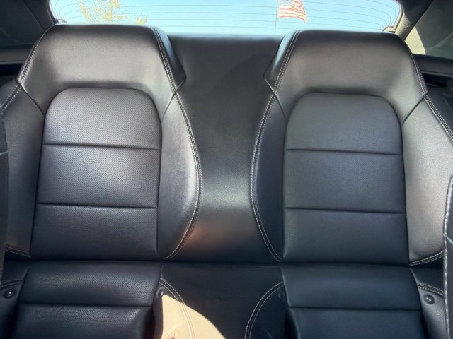 Used 2022 Ford Mustang Premium RWD image 31