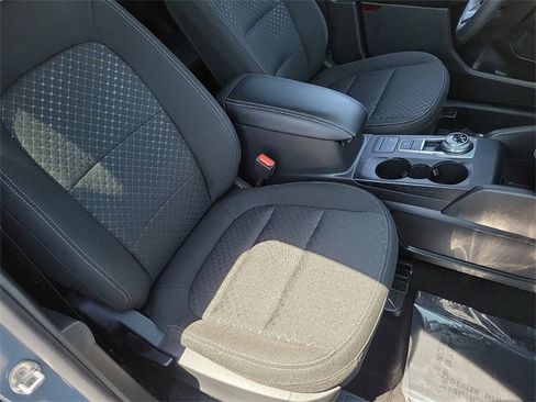 Used 2025 Ford Escape Active image 15