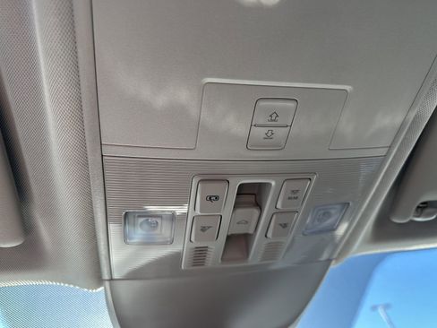 New 2026 Volkswagen Taos SE AWD/4WD image 52
