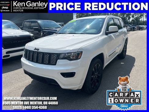 Used 2019 Jeep Grand Cherokee Altitude AWD/4WD image 3