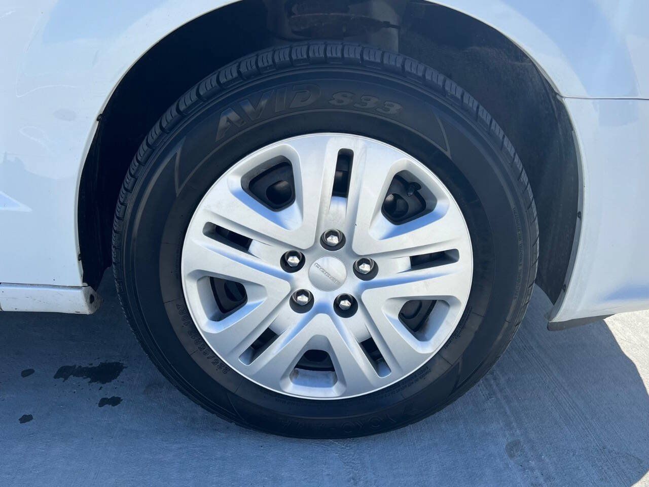 Used 2015 Dodge Grand Caravan SE w/ Quick Order Package 29E SE FWD image 21