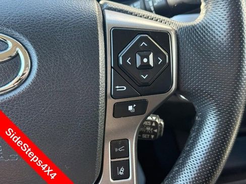 Used 2023 Toyota Tacoma SR5 AWD/4WD image 21