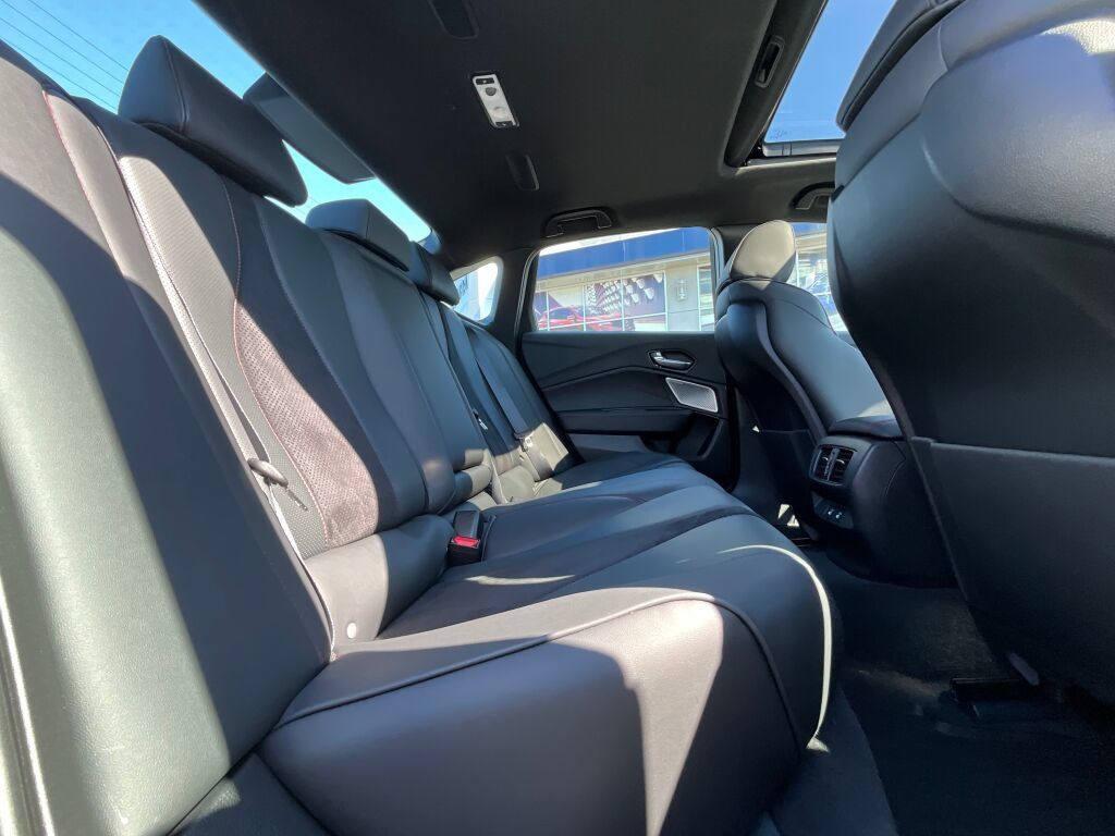 Used 2025 Acura TLX w/ A-SPEC Package AWD/4WD image 14