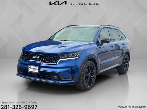 Certified 2022 Kia Sorento SX FWD image 1