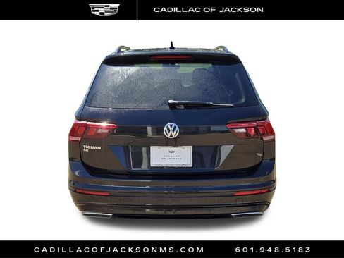 Used 2021 Volkswagen Tiguan SE R-Line FWD image 27