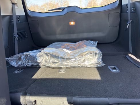 New 2026 Nissan Pathfinder SV image 37