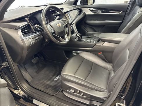 Certified 2024 Cadillac XT6 Premium Luxury w/ Technology Package AWD/4WD image 12