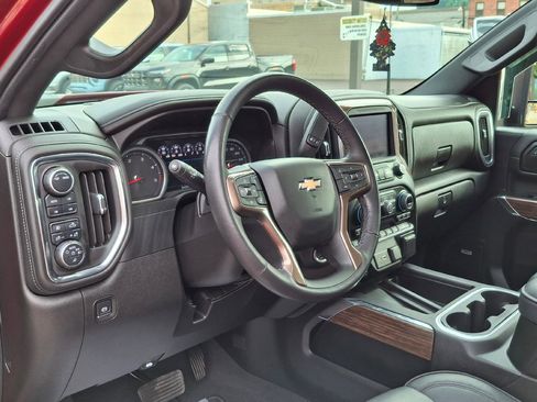 Used 2021 Chevrolet Silverado 2500 High Country w/ Safety Package II AWD/4WD image 7