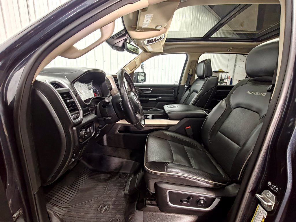 Used 2021 RAM 1500 Laramie AWD/4WD image 39