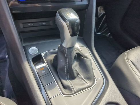 Certified 2023 Volkswagen Tiguan SE image 23