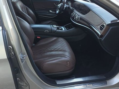 Used 2020 Mercedes-Benz S 560 4MATIC Sedan w/ Premium Package image 5