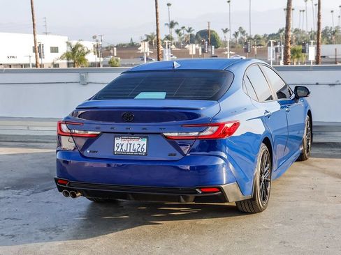 Used 2026 Toyota Camry SE w/ Convenience Package FWD image 9