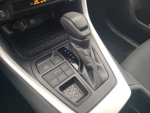 Used 2023 Toyota RAV4 LE image 26