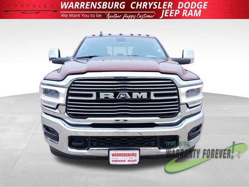 Used 2024 RAM 3500 Laramie image 10