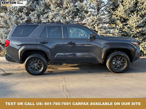 Used 2025 Toyota 4Runner SR5 image 11