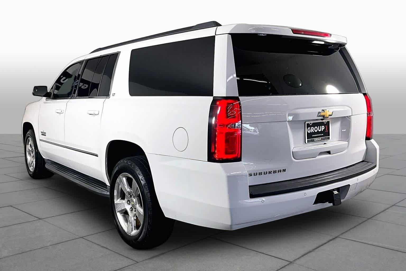 Used 2015 Chevrolet Suburban LT w/ Texas Edition RWD image 11