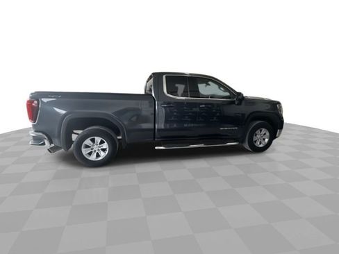 Certified 2022 GMC Sierra 1500 SLE image 9