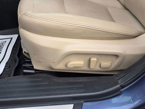 Used 2016 Subaru Outback 3.6R Limited image 21