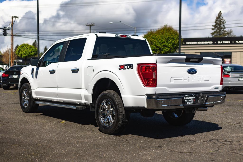 Used 2022 Ford F150 XLT w/ XTR Package AWD/4WD image 13