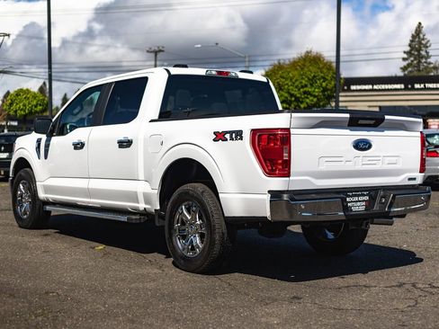 Used 2022 Ford F150 XLT w/ XTR Package AWD/4WD image 13