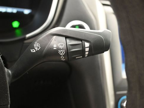 Used 2020 Ford Fusion SE FWD image 19