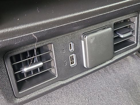 Used 2022 Chevrolet Silverado 1500 LT image 14