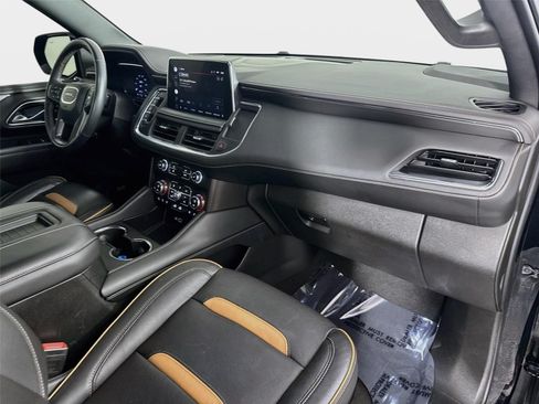 Certified 2022 GMC Yukon XL AT4 AWD/4WD image 30