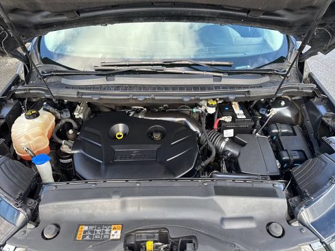 Used 2018 Ford Edge Titanium w/ Equipment Group 302A image 11