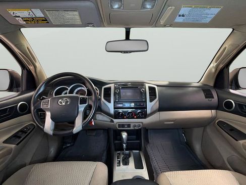 Used 2013 Toyota Tacoma Base w/ SR5 Pkg image 31