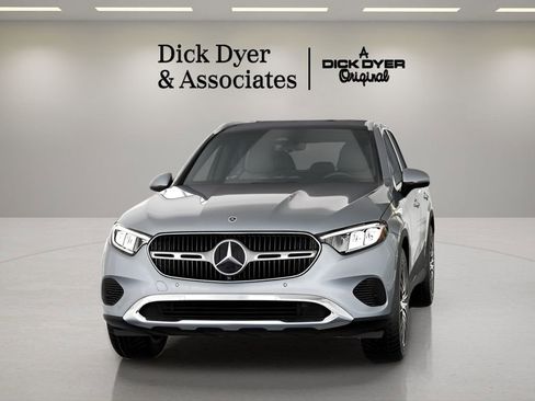 Used 2026 Mercedes-Benz GLC 300 image 37